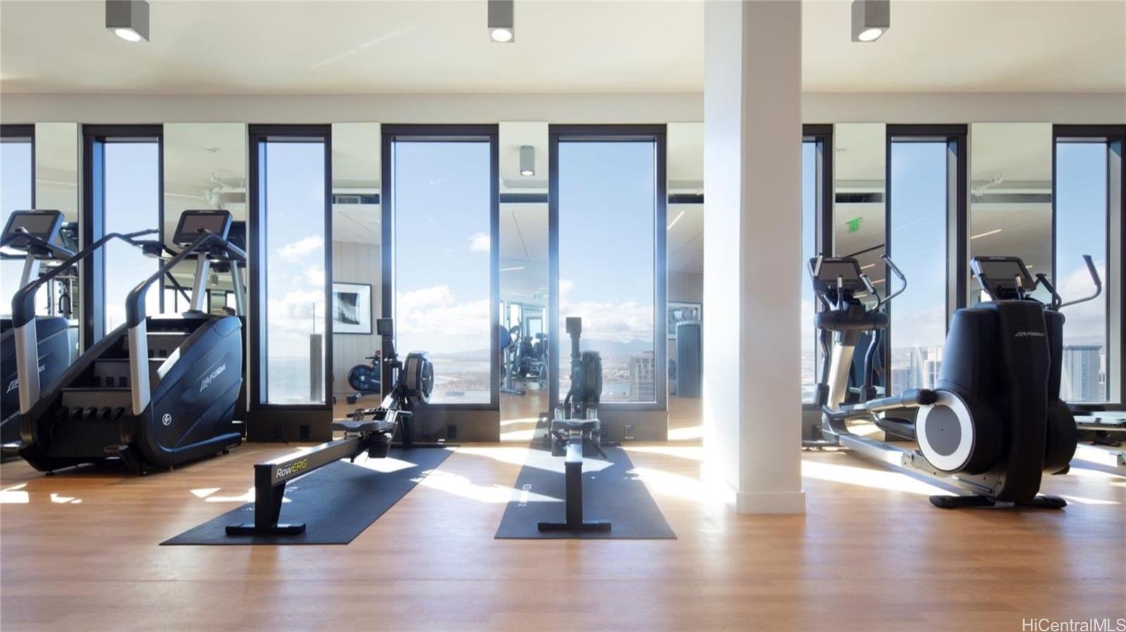 Aalii condo # 3412, Honolulu, Hawaii - photo 21 of 25