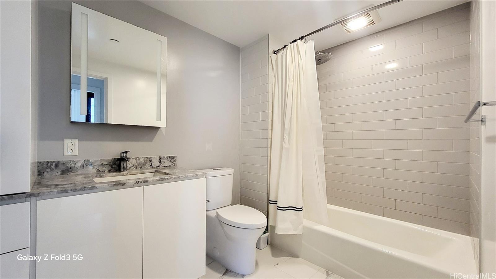 Aalii condo # 3412, Honolulu, Hawaii - photo 9 of 25