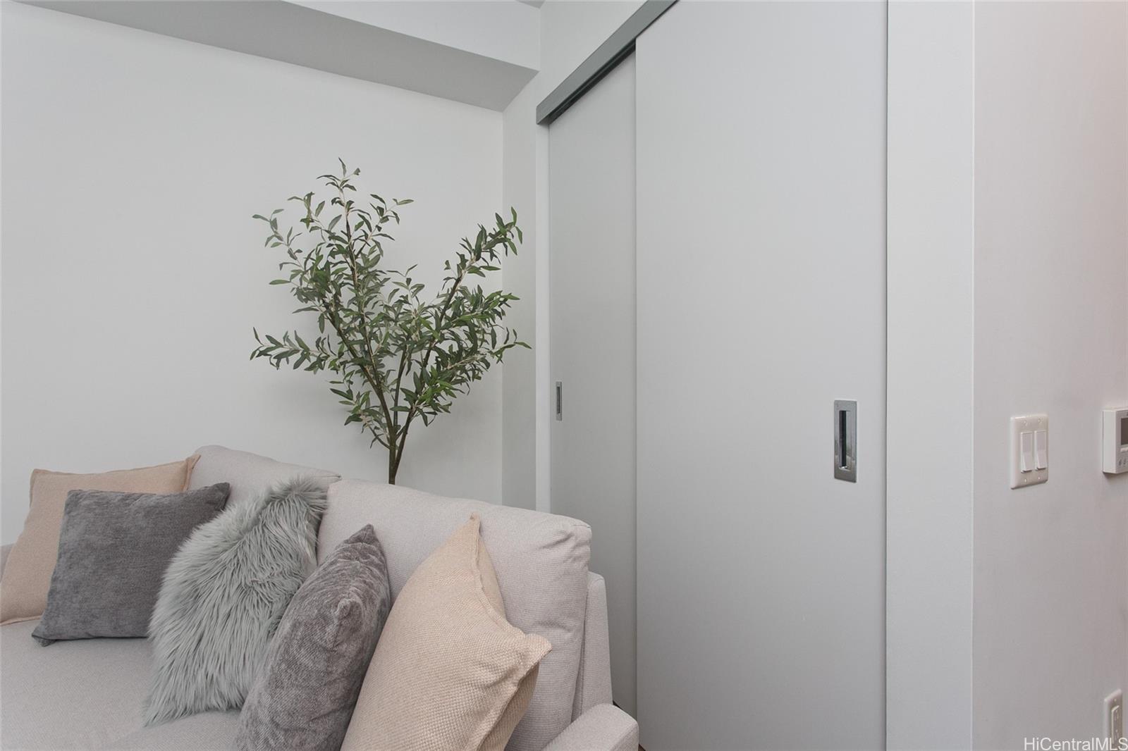 Aalii condo # 3506, Honolulu, Hawaii - photo 5 of 24