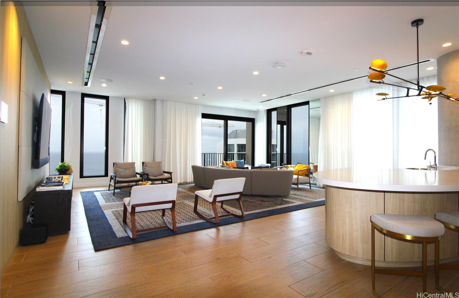 Aalii condo # 3516, Honolulu, Hawaii - photo 11 of 17