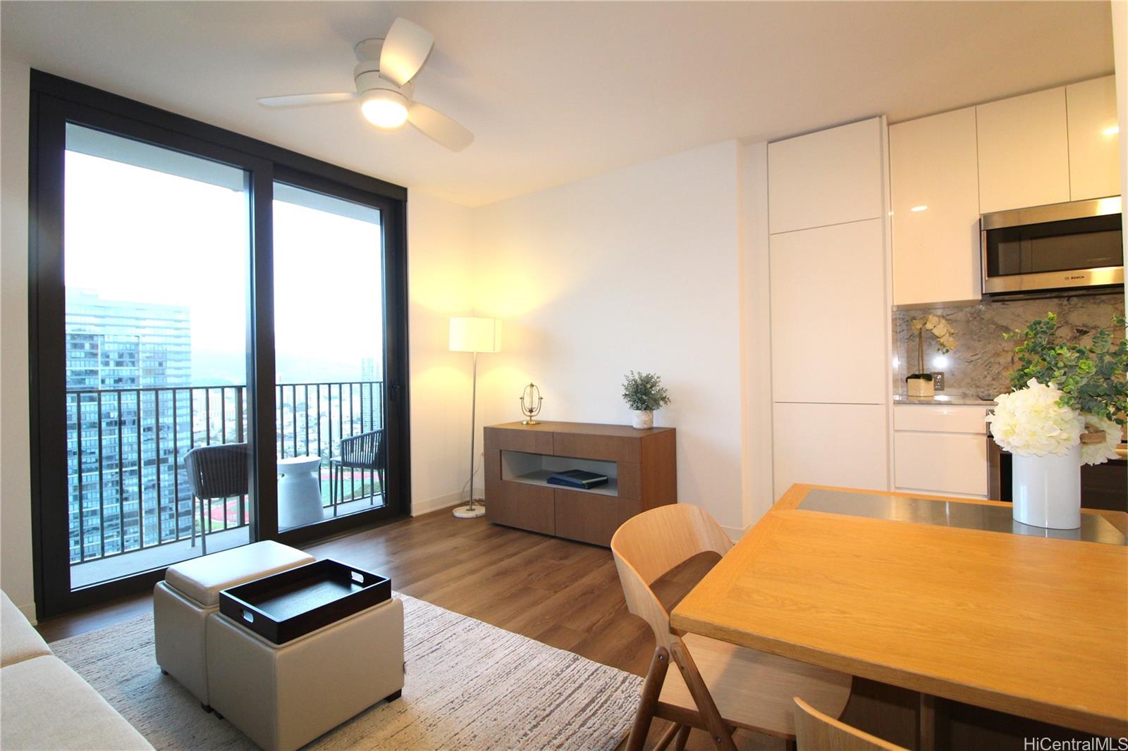 Aalii condo # 3516, Honolulu, Hawaii - photo 4 of 17