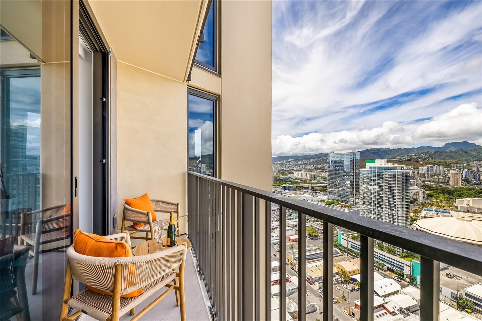 Aalii condo # 3517, Honolulu, Hawaii - photo 12 of 25