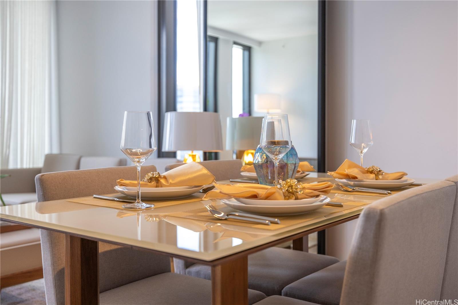 Aalii condo # 3517, Honolulu, Hawaii - photo 4 of 25