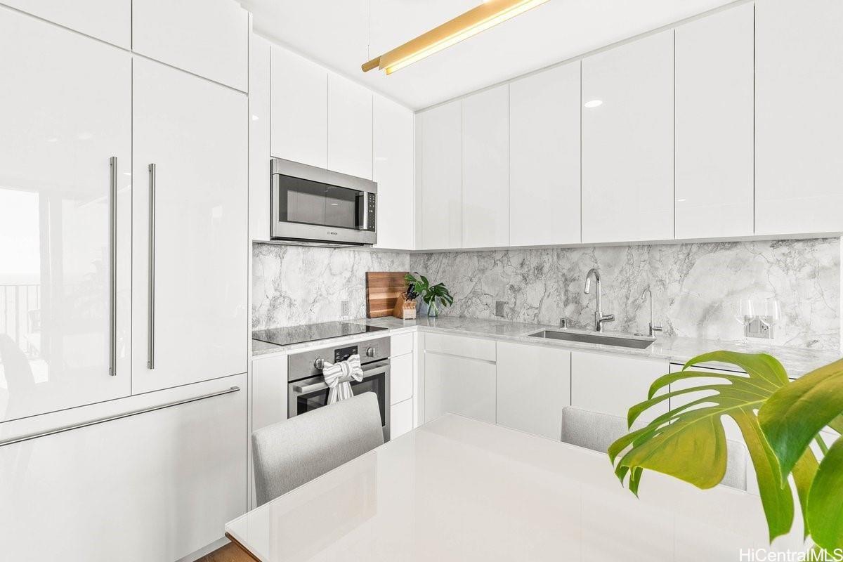 Aalii condo # 3602, Honolulu, Hawaii - photo 6 of 25