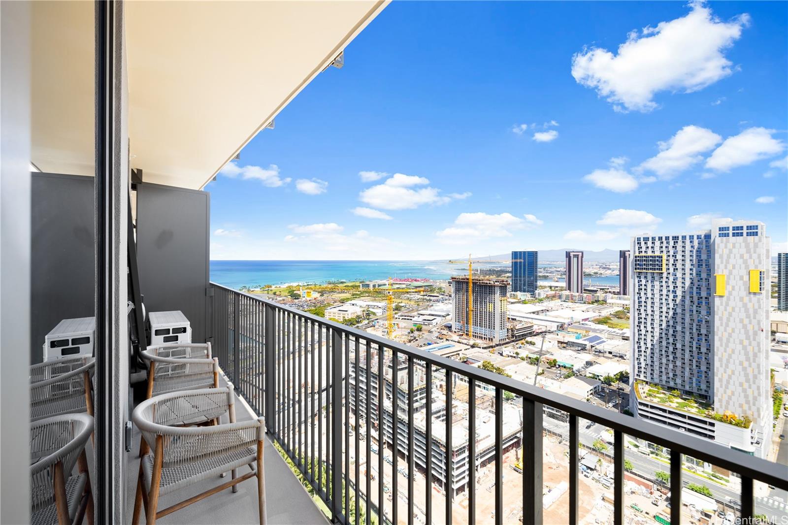 Aalii condo # 3605, Honolulu, Hawaii - photo 11 of 24