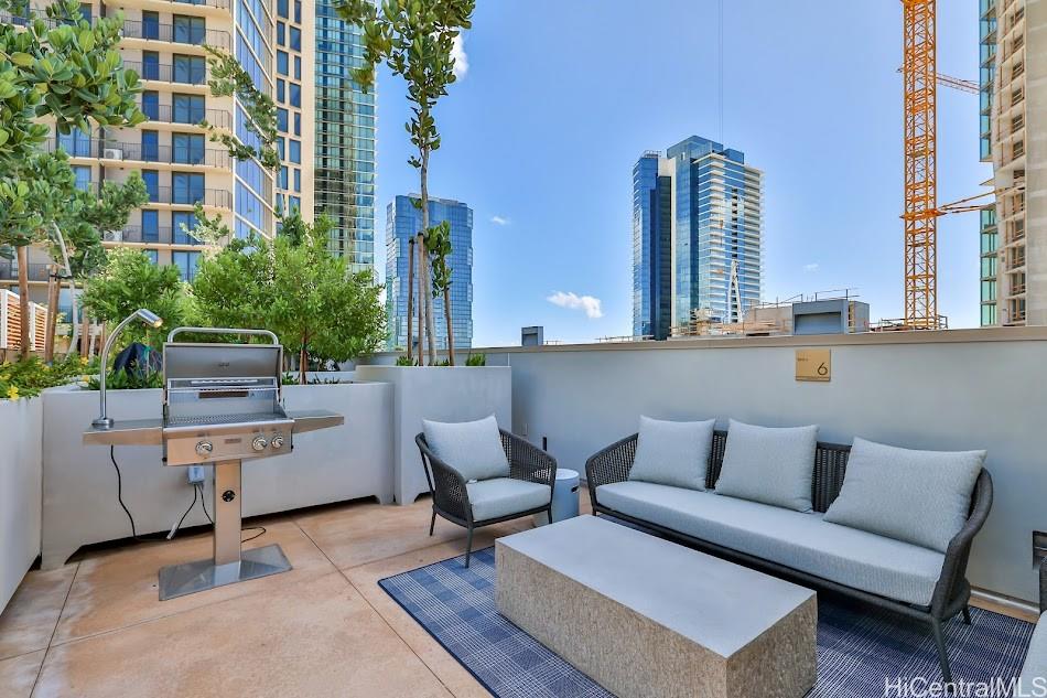 987 Queen St Honolulu - Rental - photo 20 of 25