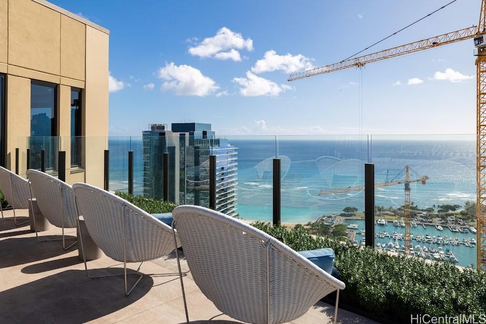 987 Queen St Honolulu - Rental - photo 22 of 25