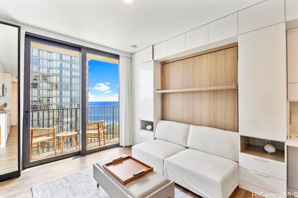 987 Queen St Honolulu - Rental - photo 4 of 25