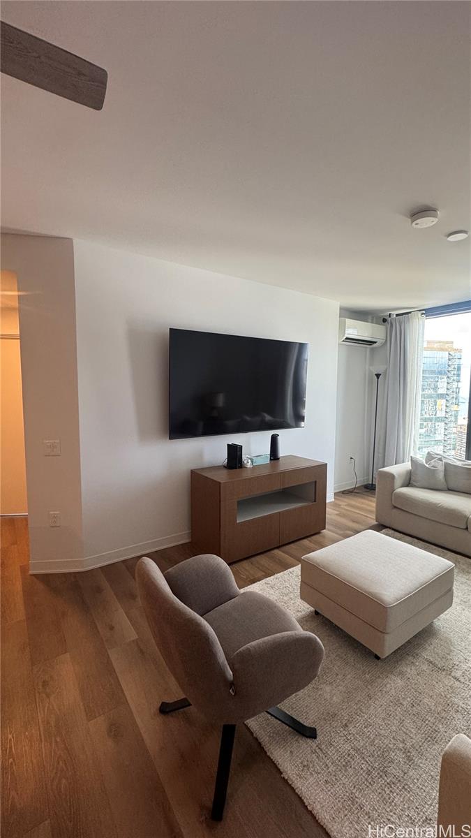 987 Queen Street Honolulu - Rental - photo 11 of 20