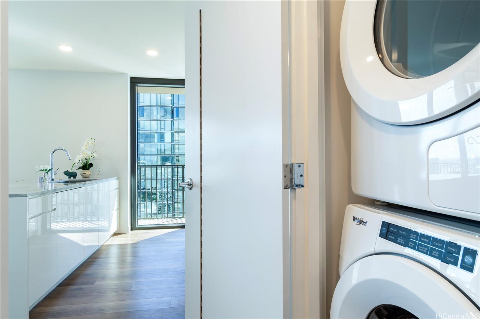 Aalii condo # 3714, Honolulu, Hawaii - photo 9 of 24