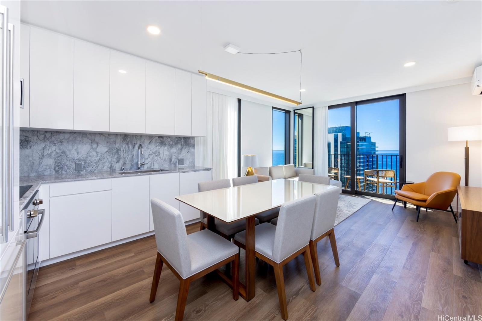 Aalii #3802, 987 Queen Street, Honolulu | Kakaako