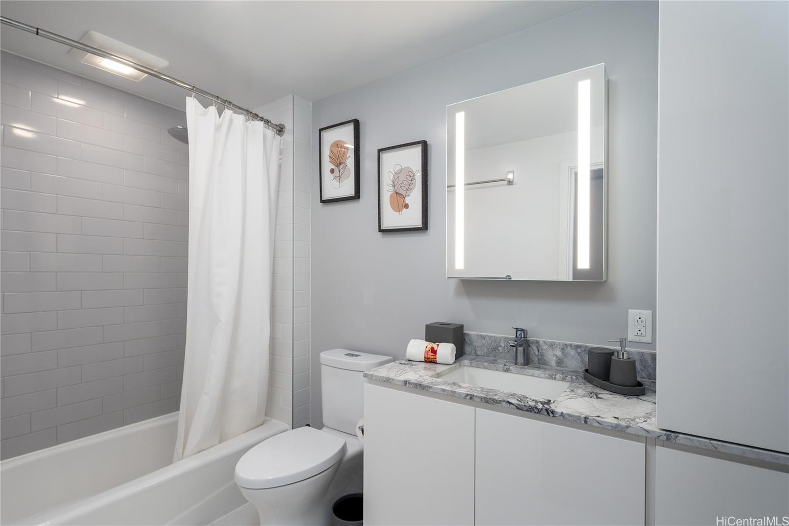 Aalii condo # 3908, Honolulu, Hawaii - photo 9 of 25