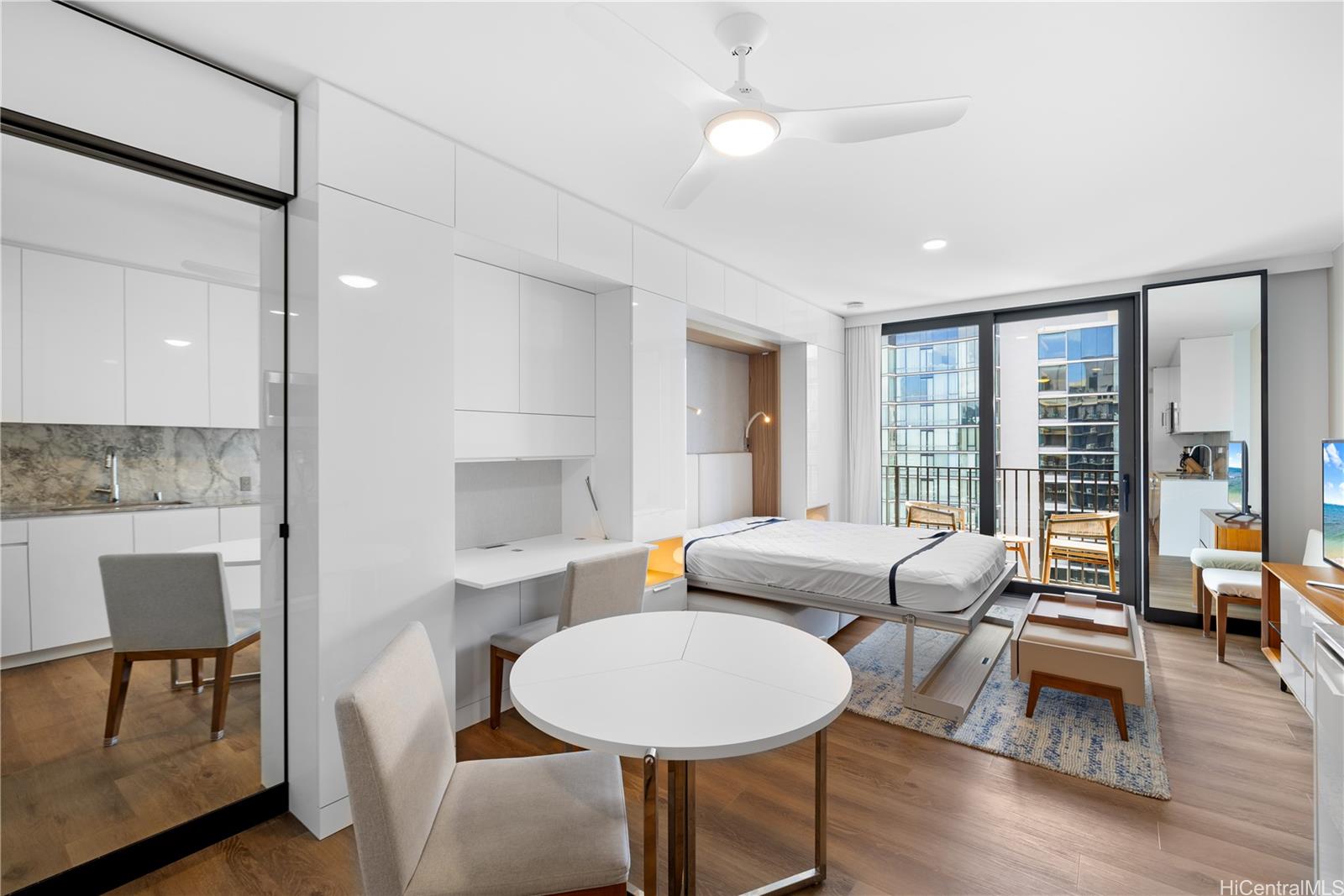 987 Queen St Honolulu - Rental - photo 11 of 25