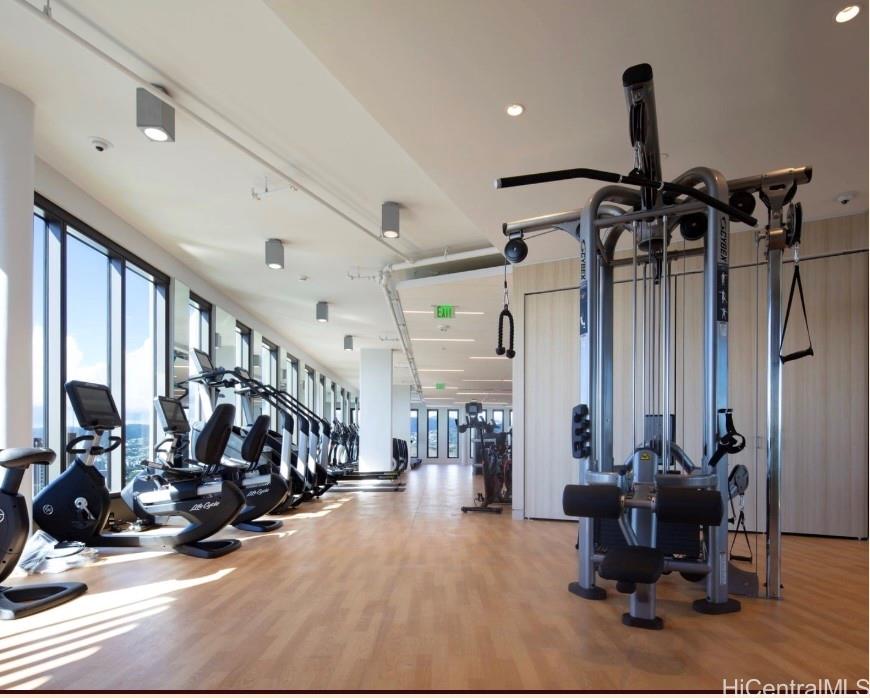 987 Queen Street Honolulu - Rental - photo 20 of 24