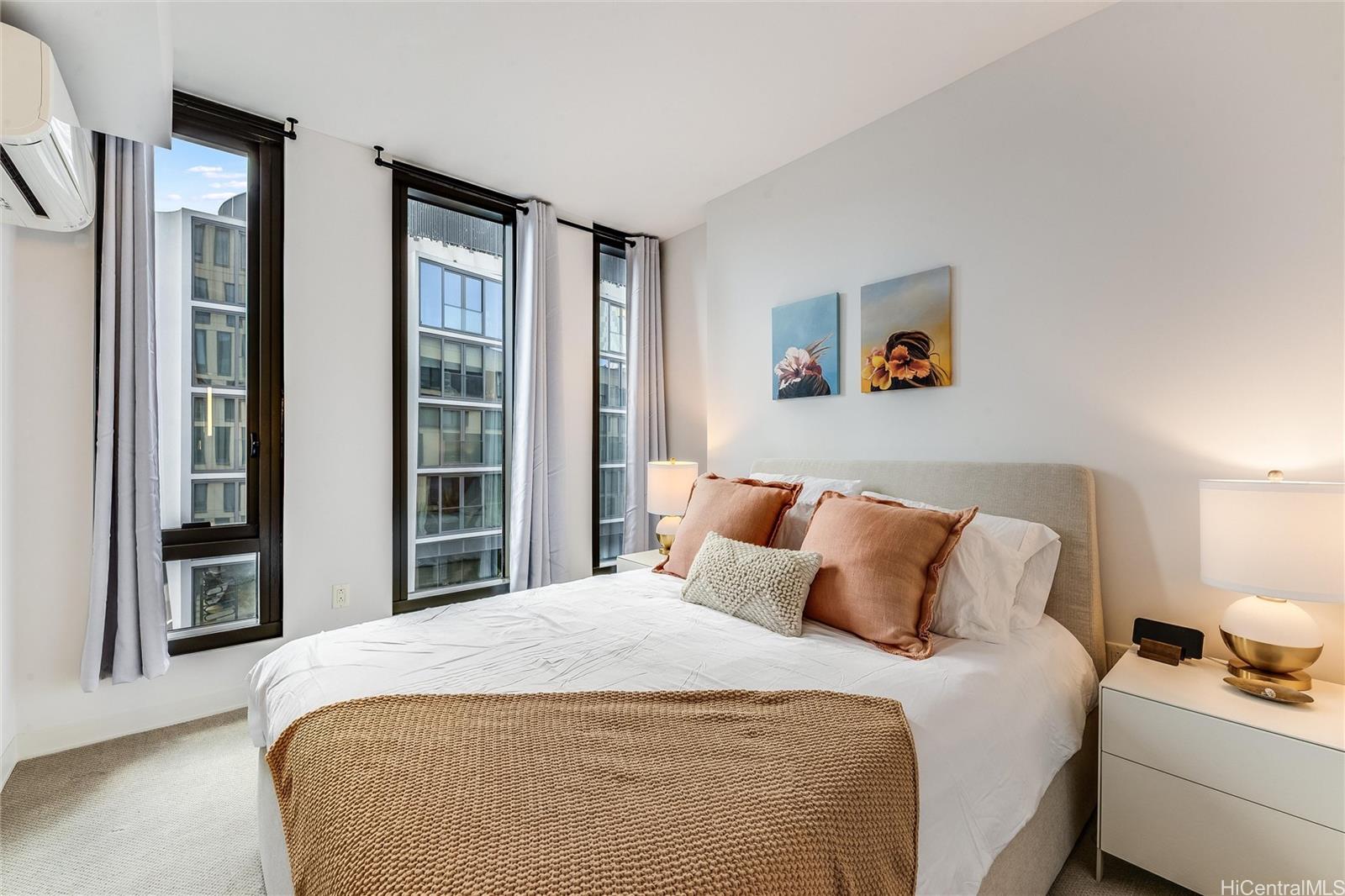 Aalii condo # 502, Honolulu, Hawaii - photo 12 of 25