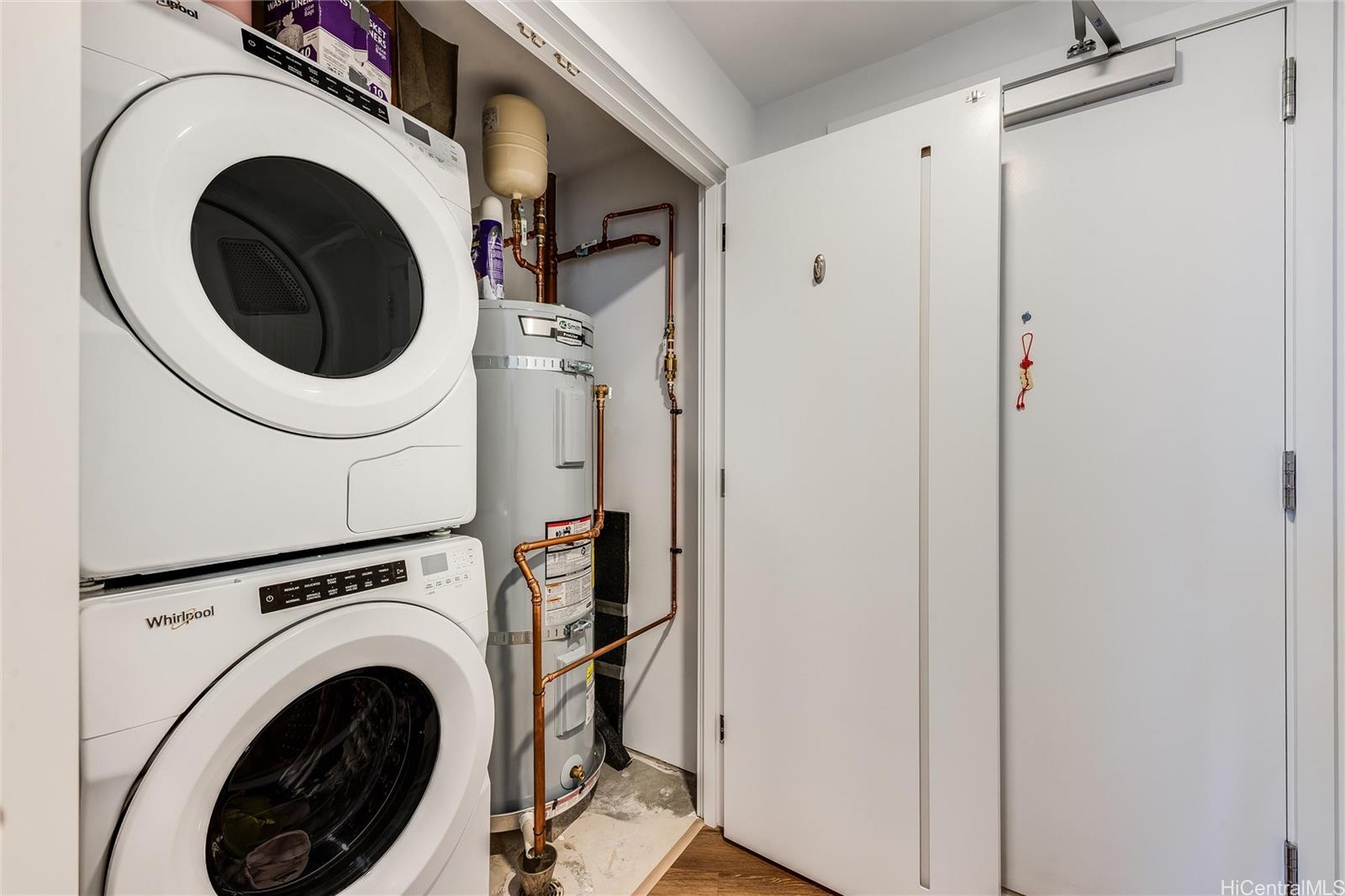 Aalii condo # 502, Honolulu, Hawaii - photo 17 of 25