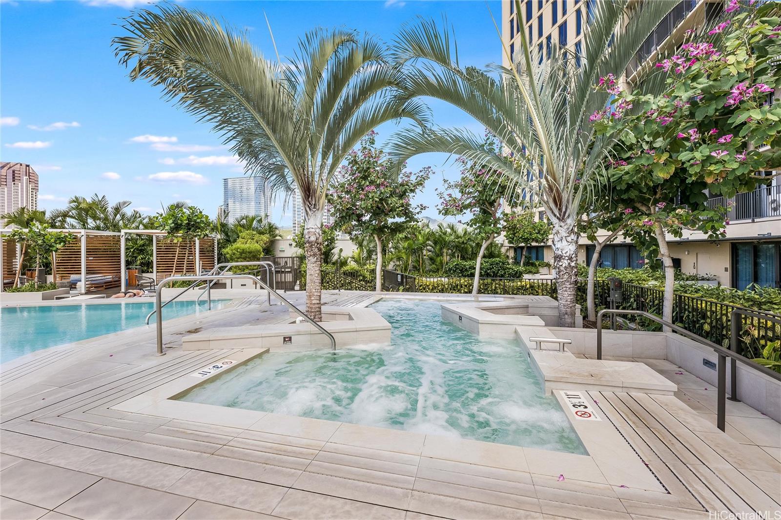 Aalii condo # 502, Honolulu, Hawaii - photo 19 of 25