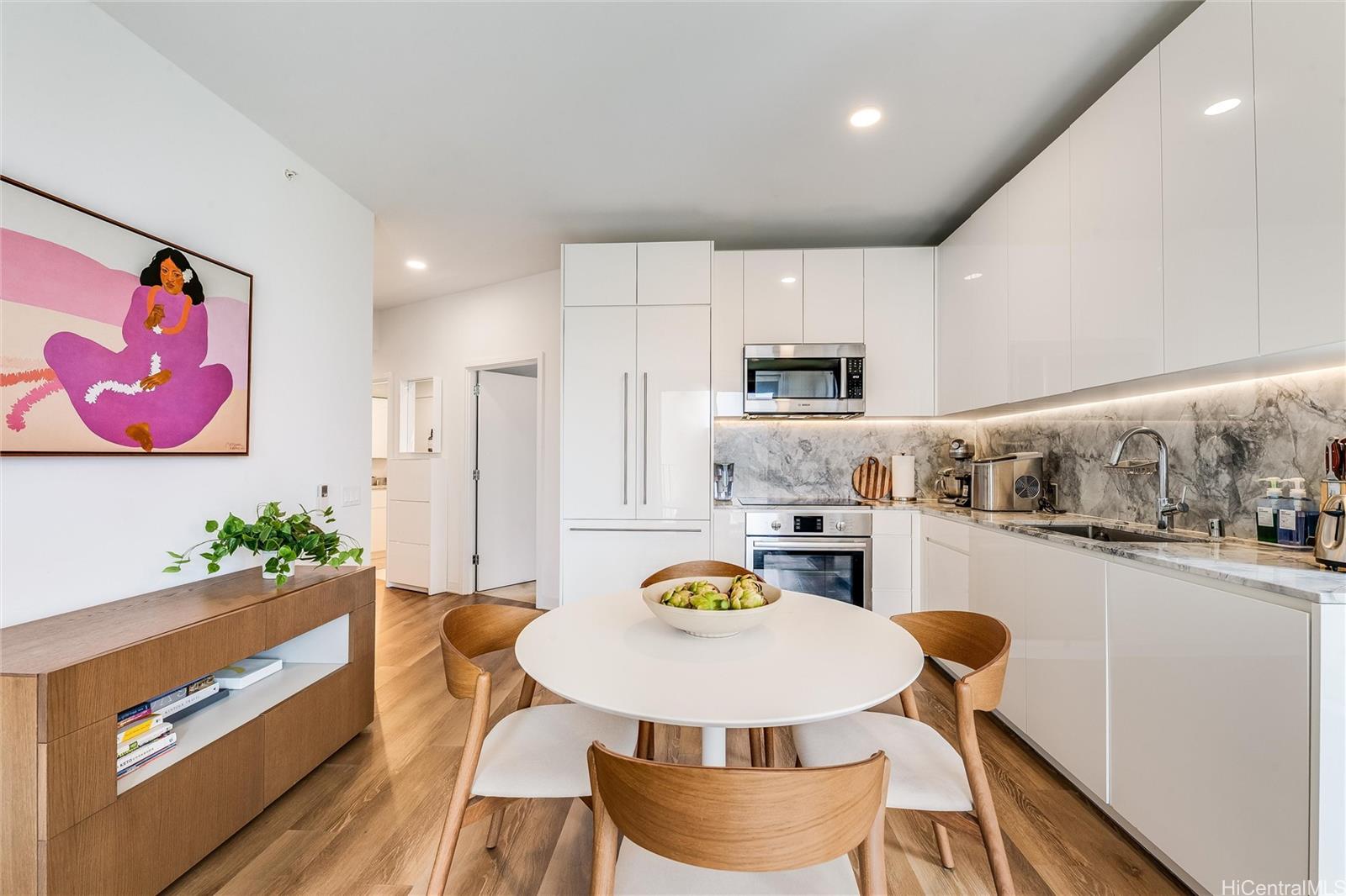 Aalii condo # 502, Honolulu, Hawaii - photo 9 of 25