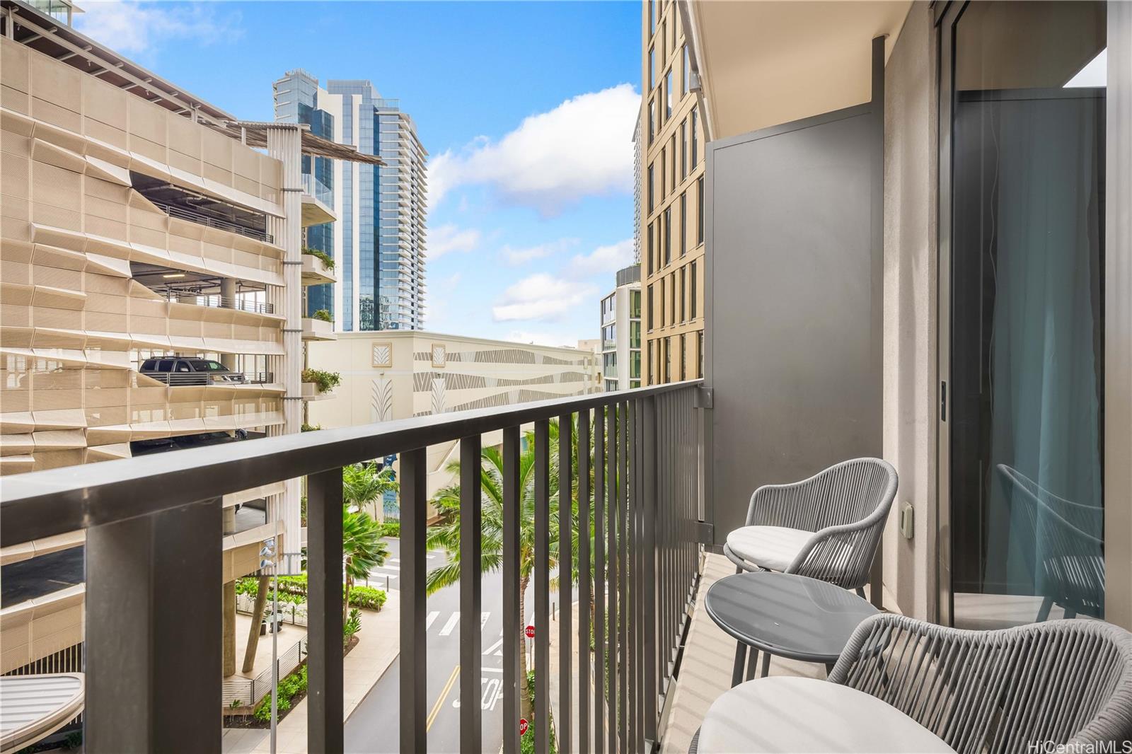 Aalii condo # 510, Honolulu, Hawaii - photo 11 of 19