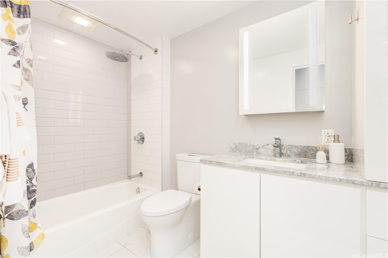 Aalii condo # 510, Honolulu, Hawaii - photo 9 of 19