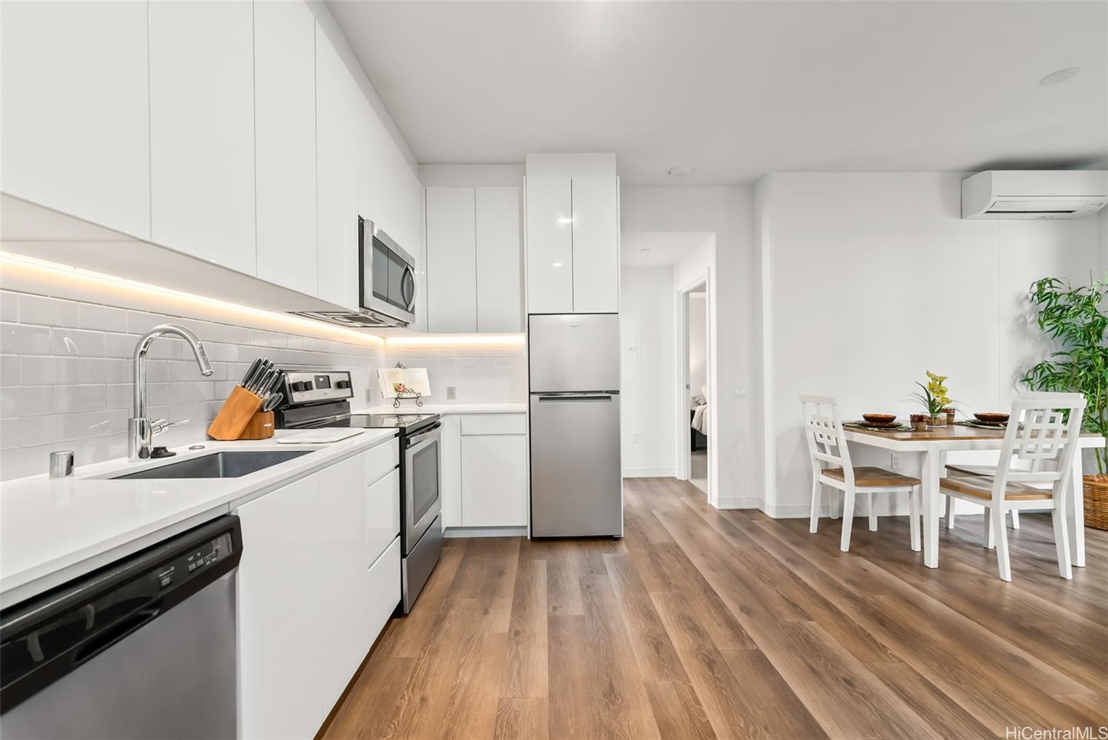 Aalii condo # 512, Honolulu, Hawaii - photo 8 of 25