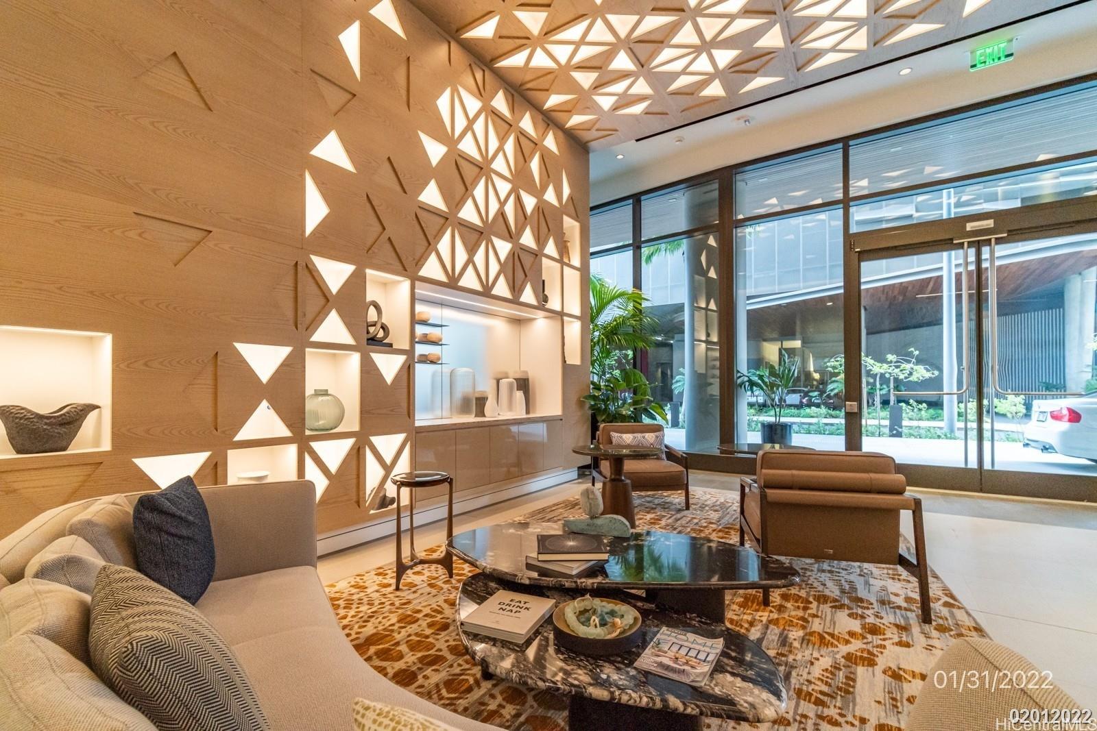 987 Queen St Honolulu - Rental - photo 17 of 21