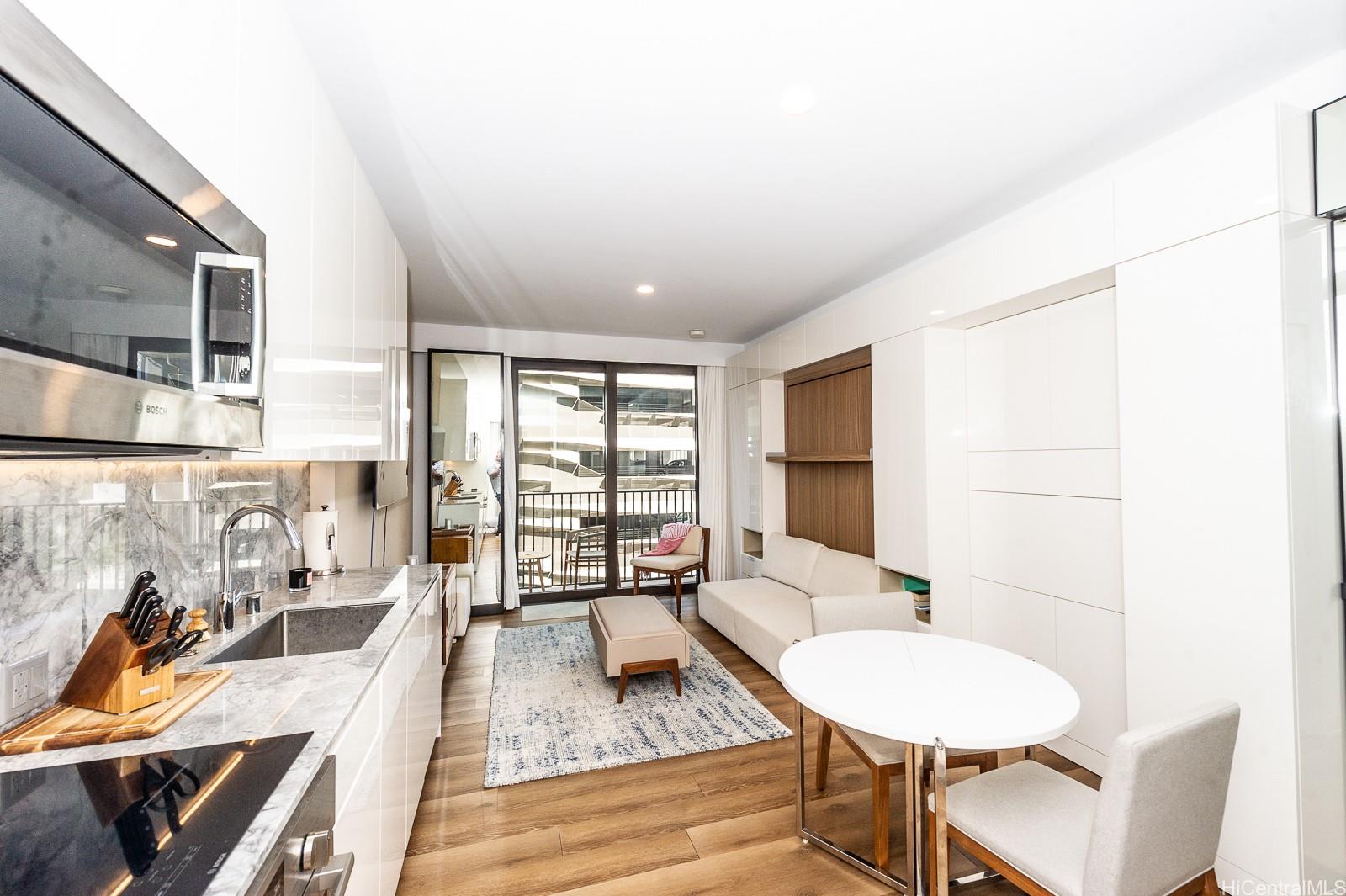 Aalii condo # 606, Honolulu, Hawaii - photo 3 of 13