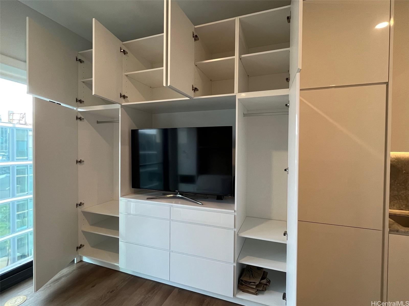 Aalii condo # 721, Honolulu, Hawaii - photo 13 of 23