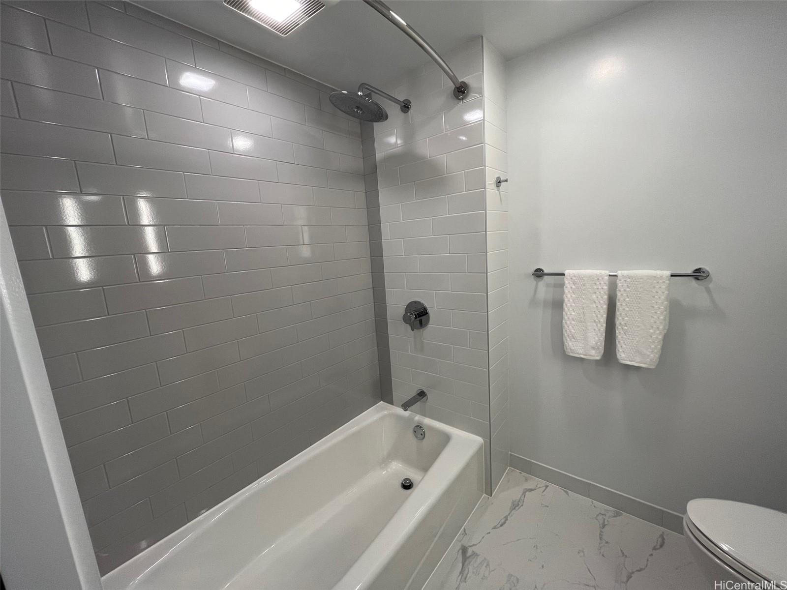 Aalii condo # 721, Honolulu, Hawaii - photo 9 of 23