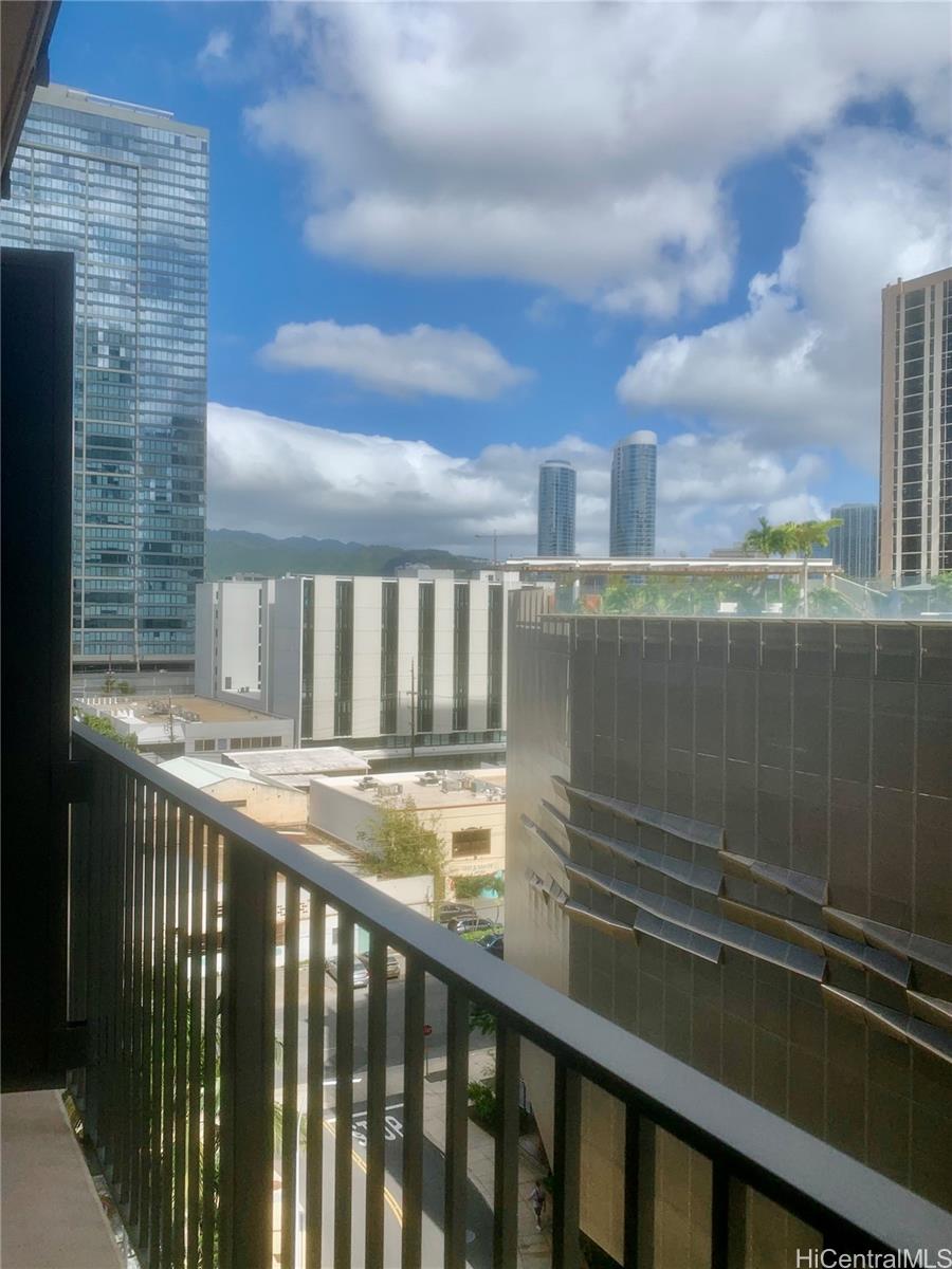 Aalii condo # 808, Honolulu, Hawaii - photo 11 of 22