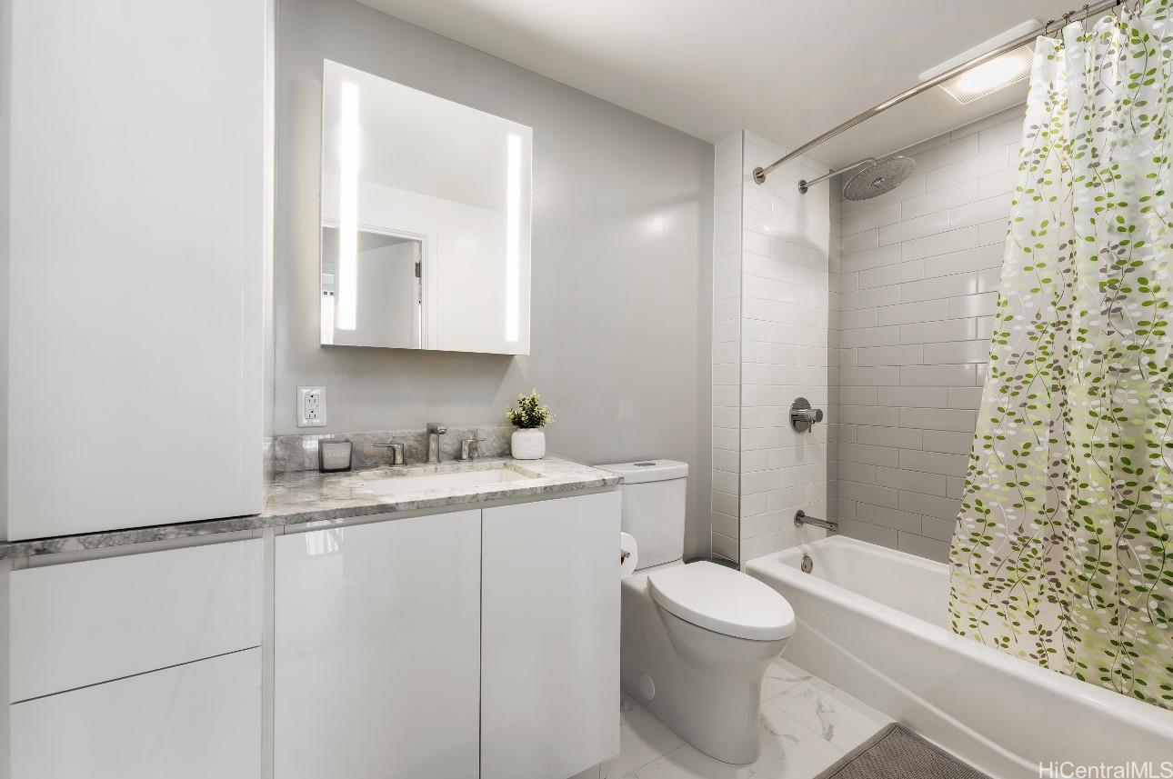 Aalii condo # 814, Honolulu, Hawaii - photo 11 of 16