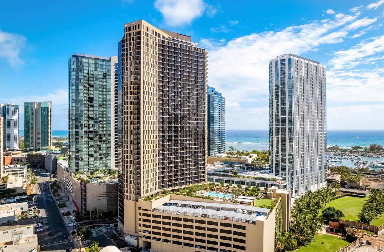 Aalii condo # 814, Honolulu, Hawaii - photo 12 of 16