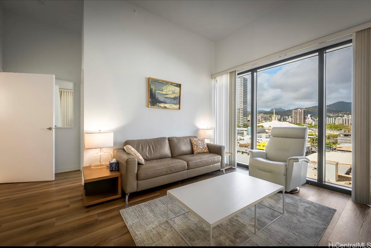 Aalii condo # 814, Honolulu, Hawaii - photo 4 of 16