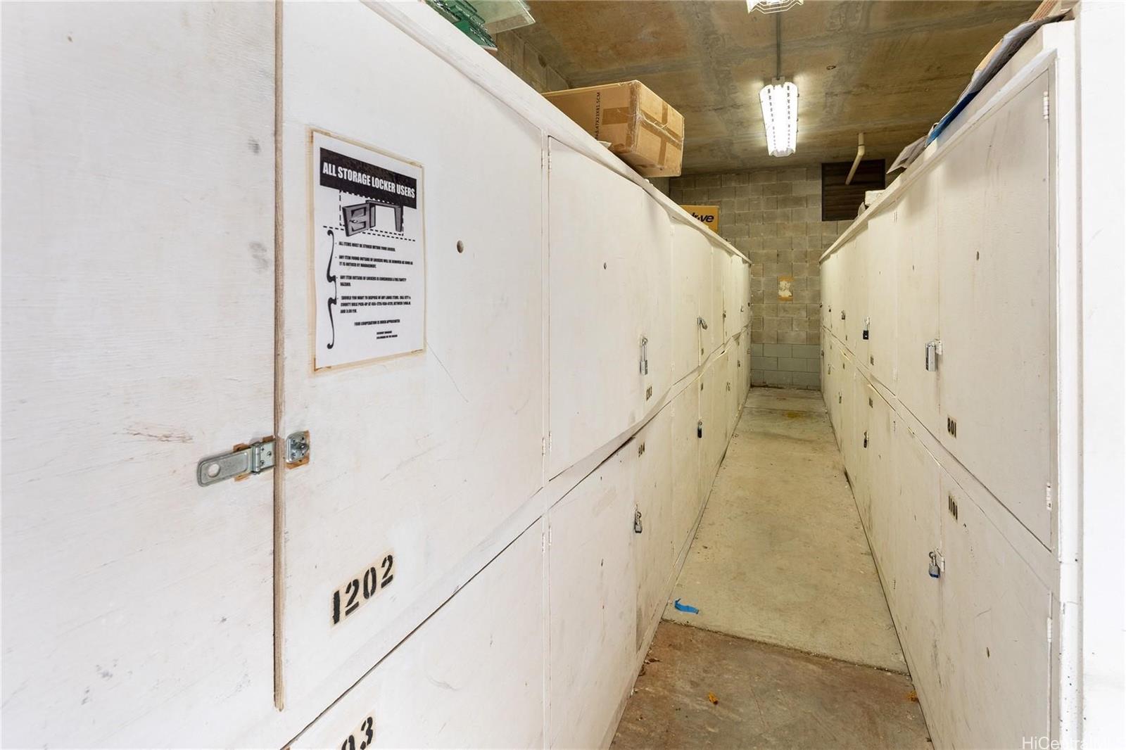 Colonnade on the Greens condo # 1-402, Aiea, Hawaii - photo 21 of 21