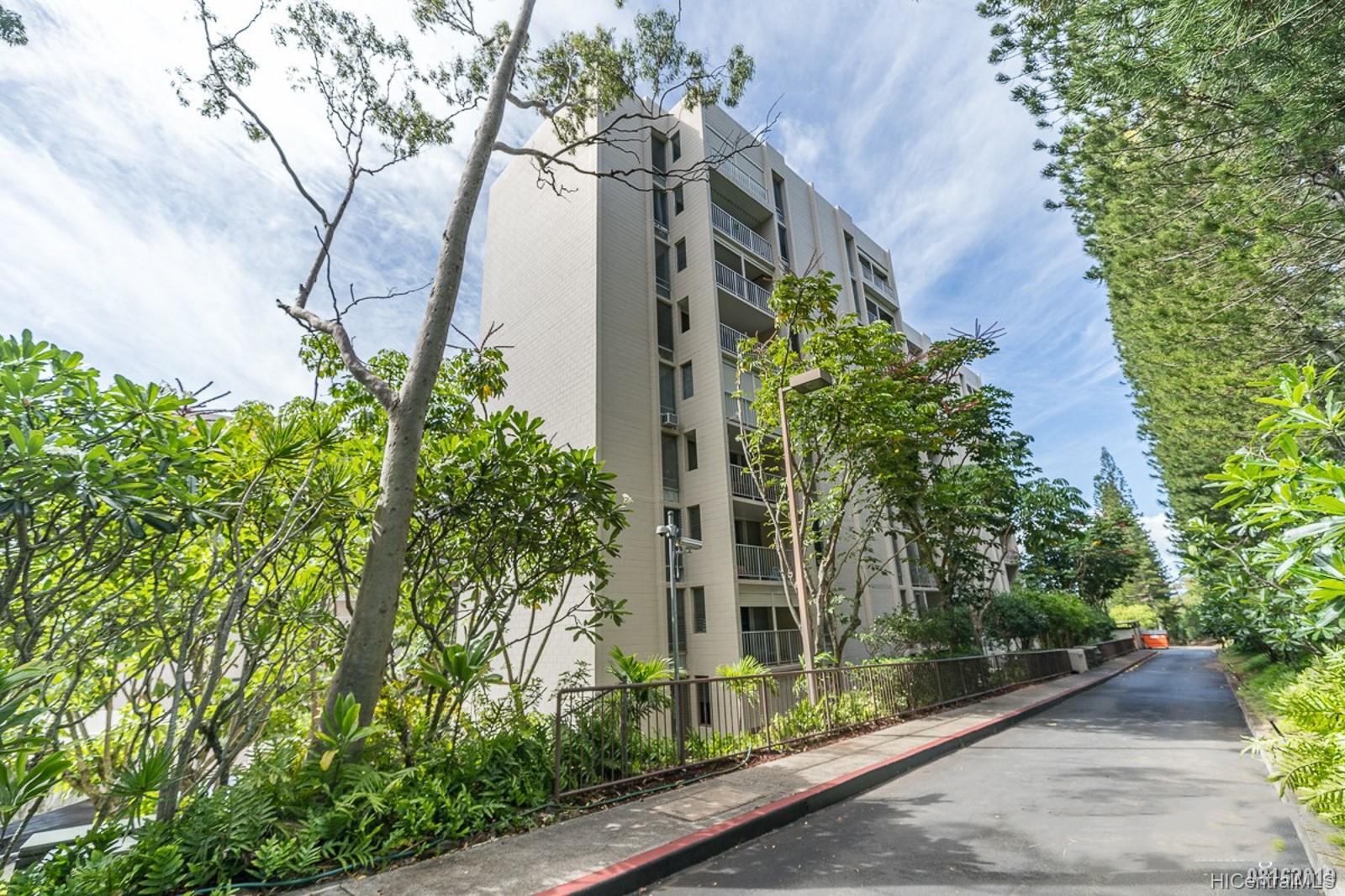 98703 Iho Place 1701 Aiea Hawaii Rental Colonnade on Greens