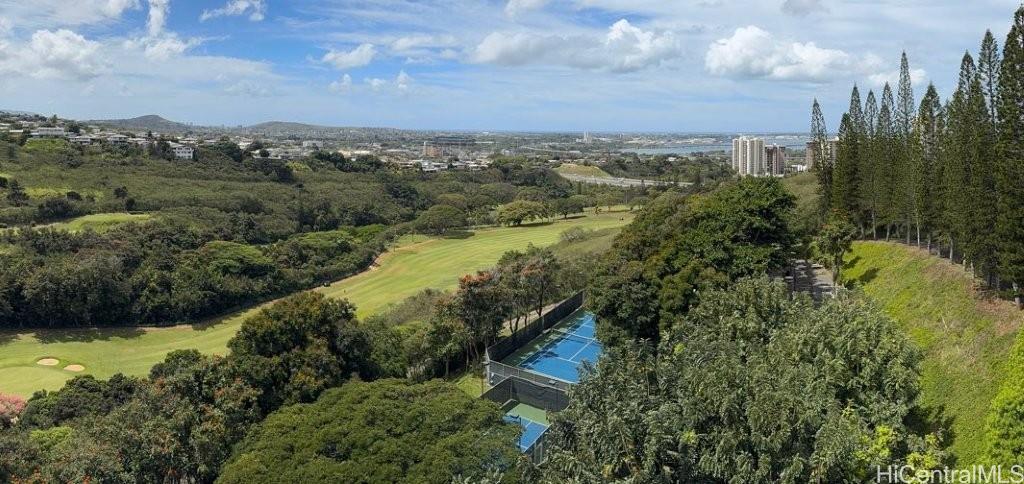Colonnade on the Greens condo # 1901, Aiea, Hawaii - photo 9 of 10