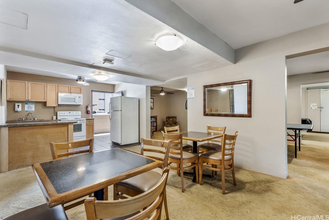 Colonnade on the Greens condo # 1-901, Aiea, Hawaii - photo 18 of 24