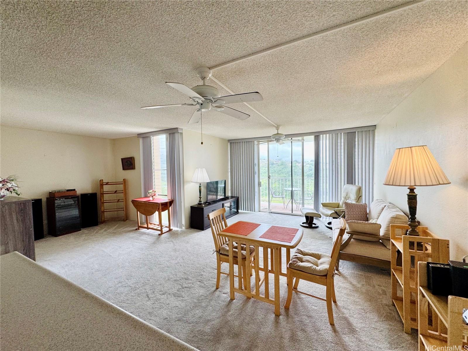 Colonnade on the Greens condo # 2-1001, Aiea, Hawaii - photo 2 of 25