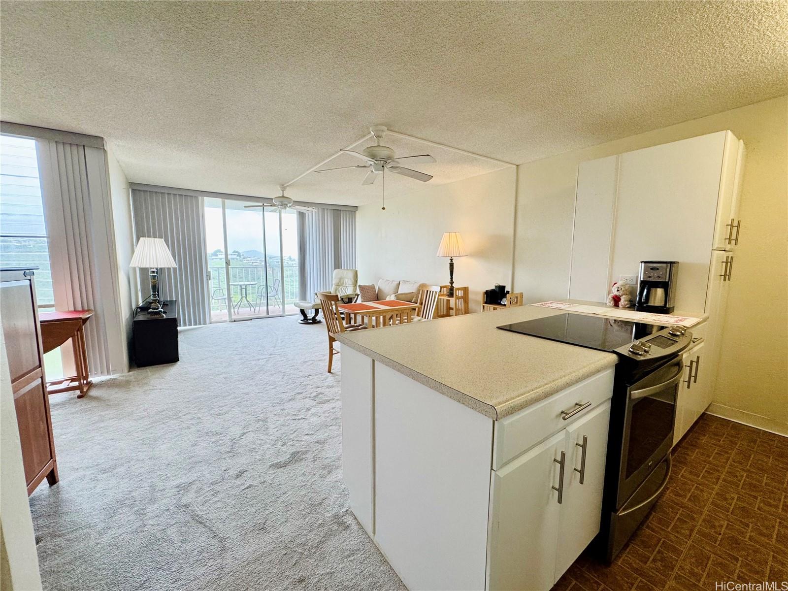 Colonnade on the Greens condo # 2-1001, Aiea, Hawaii - photo 6 of 25