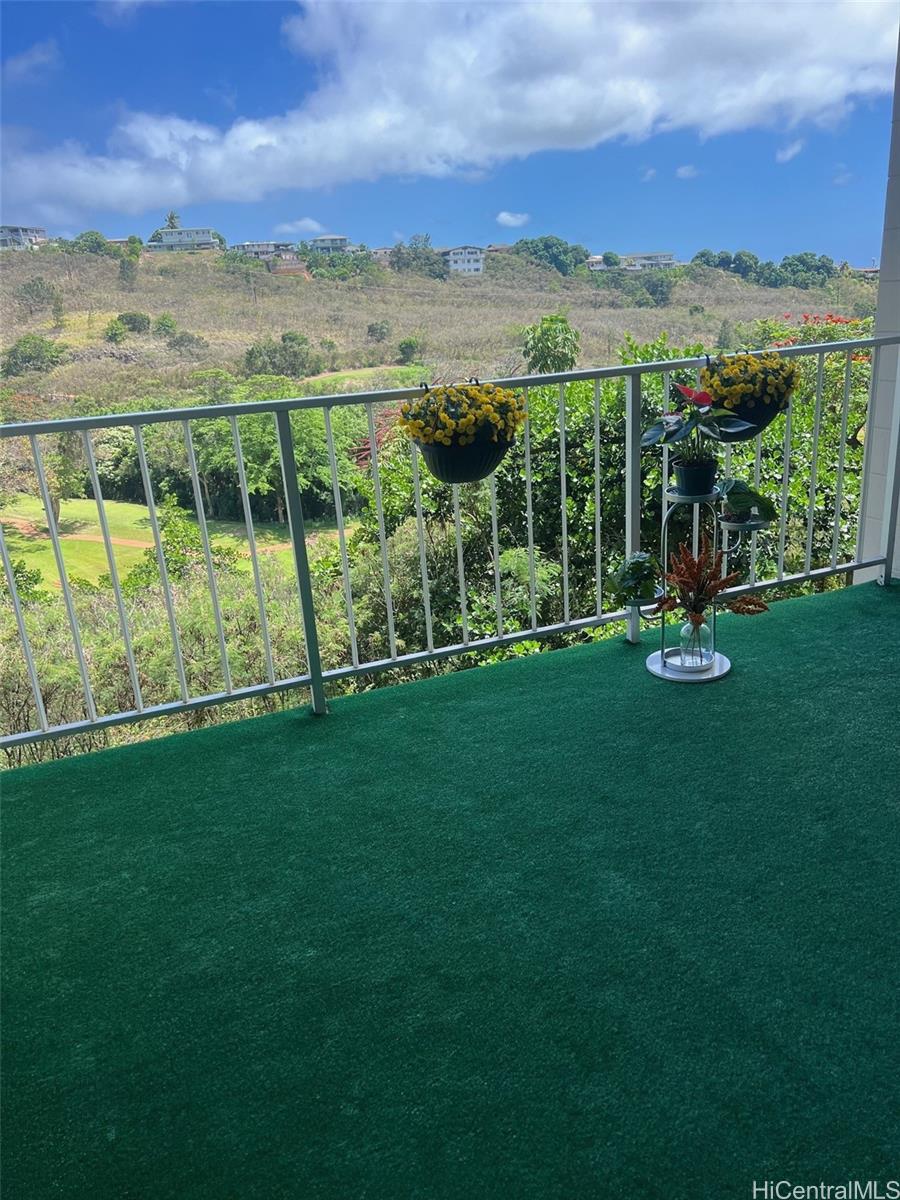 Colonnade on the Greens condo # 2102, Aiea, Hawaii - photo 22 of 24