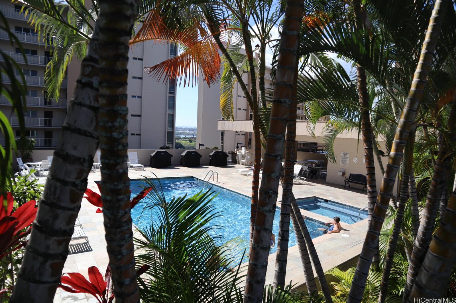 Colonnade on the Greens condo # 2102, Aiea, Hawaii - photo 14 of 25