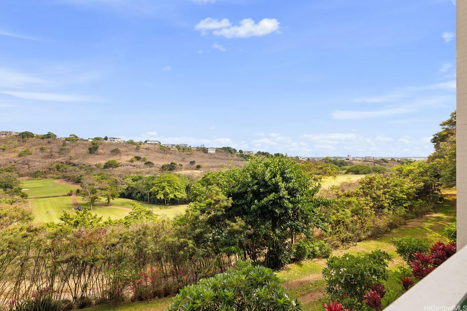 Colonnade on the Greens condo # 2102, Aiea, Hawaii - photo 18 of 25