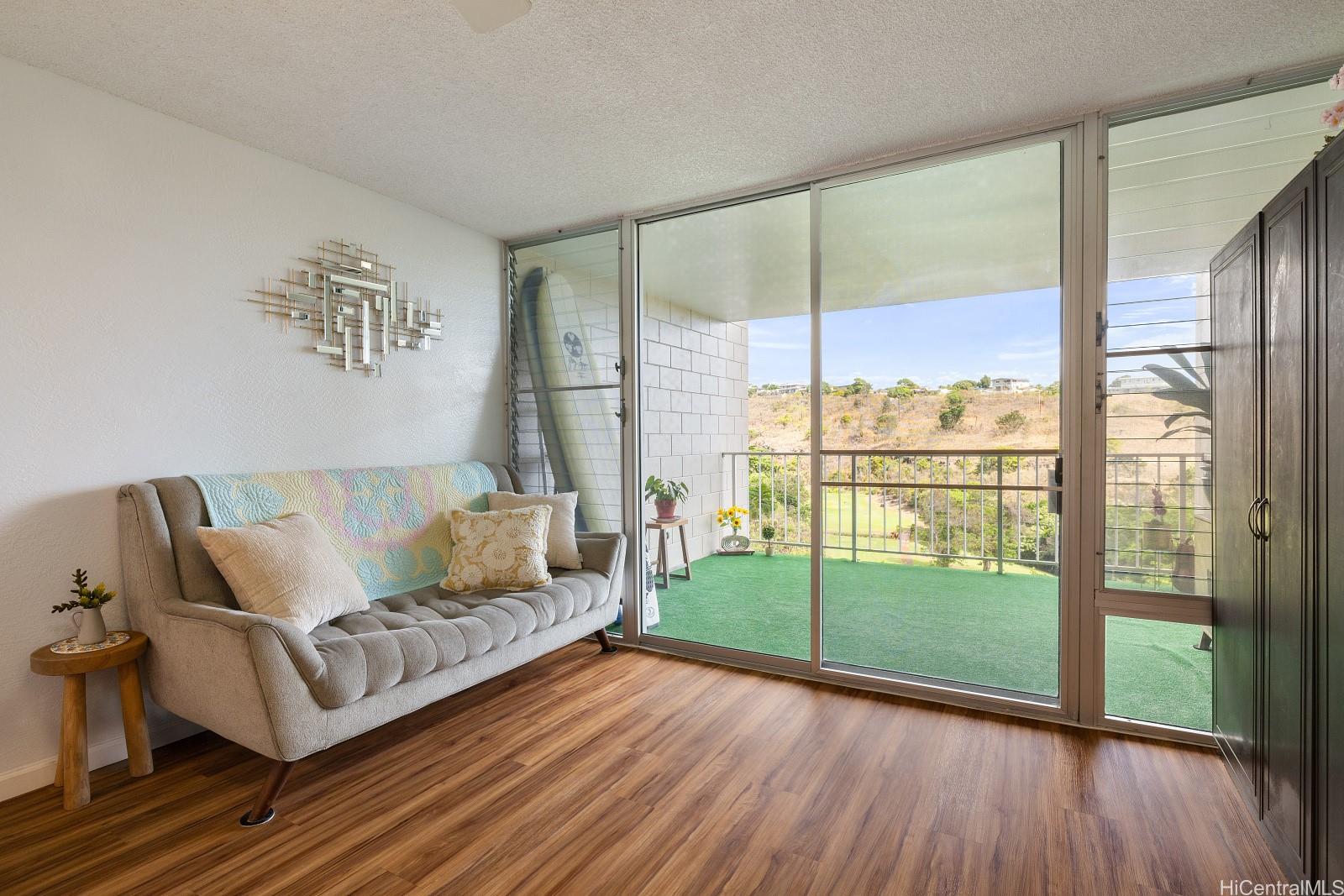 Colonnade on the Greens condo # 2102, Aiea, Hawaii - photo 7 of 25