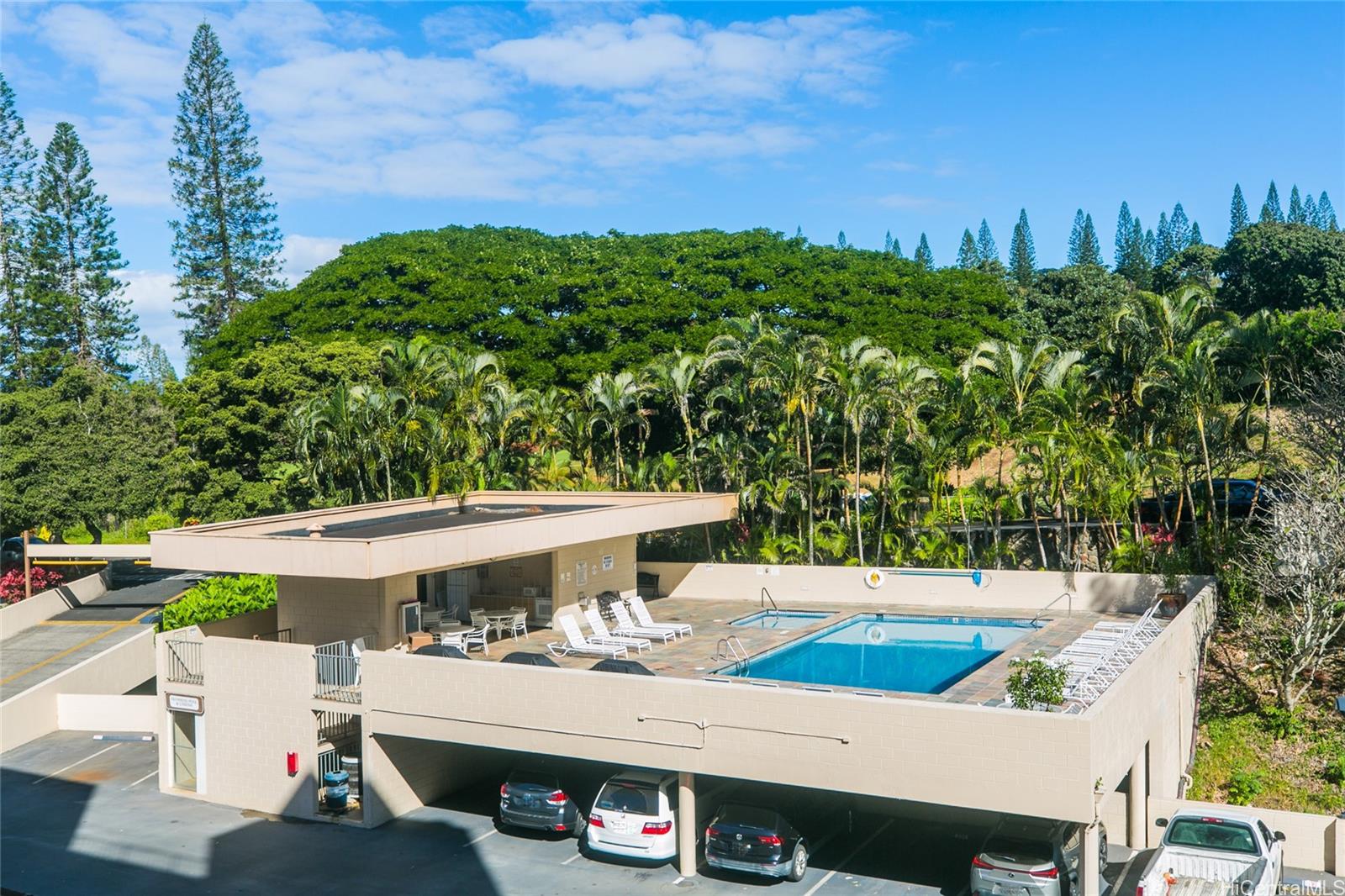 Colonnade on the Greens condo # 2-604, Aiea, Hawaii - photo 24 of 25