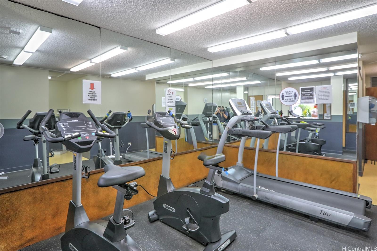 Colonnade on the Greens condo # 2-903, Aiea, Hawaii - photo 15 of 25