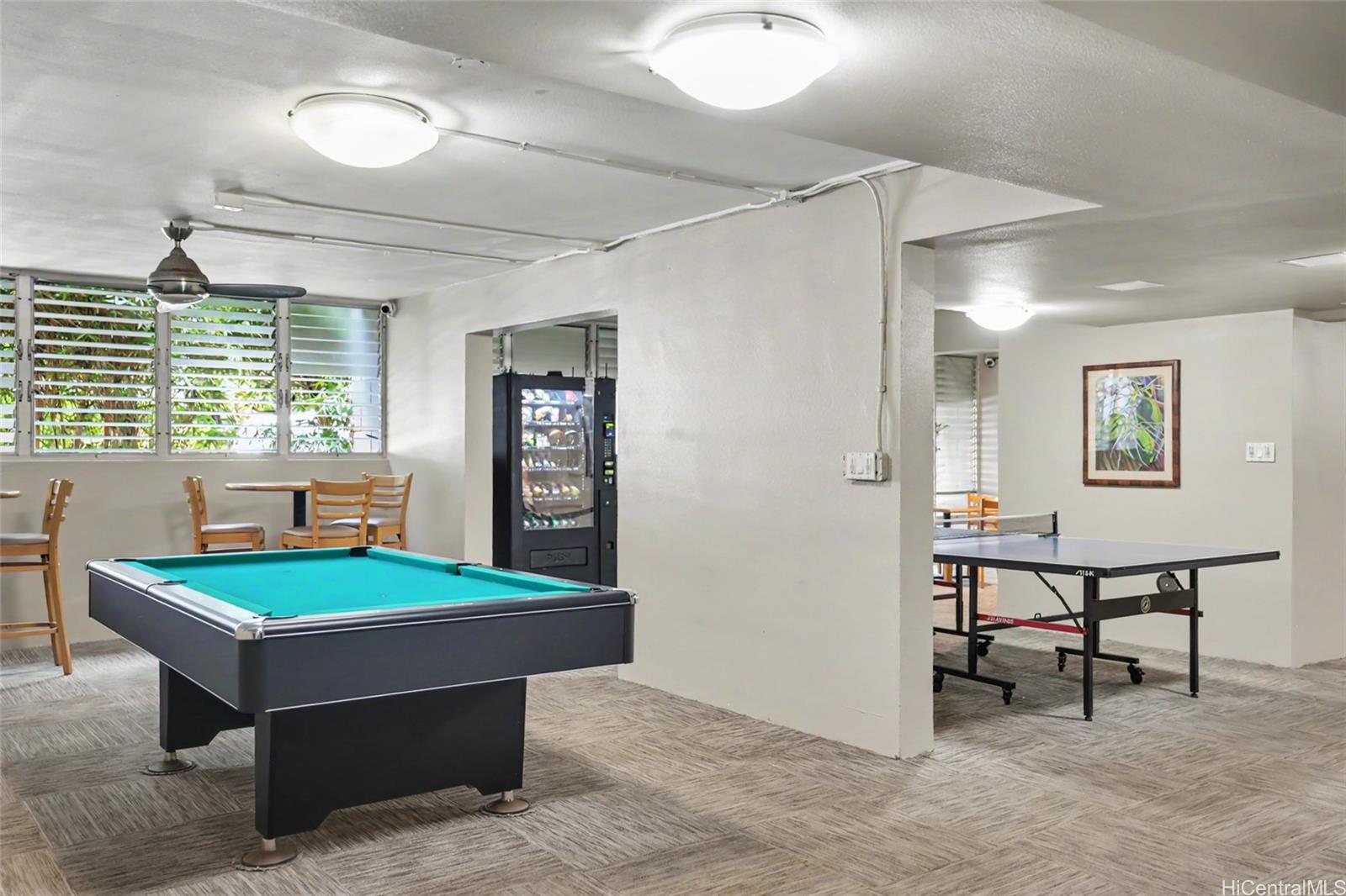 Colonnade on the Greens condo # 2-903, Aiea, Hawaii - photo 17 of 25