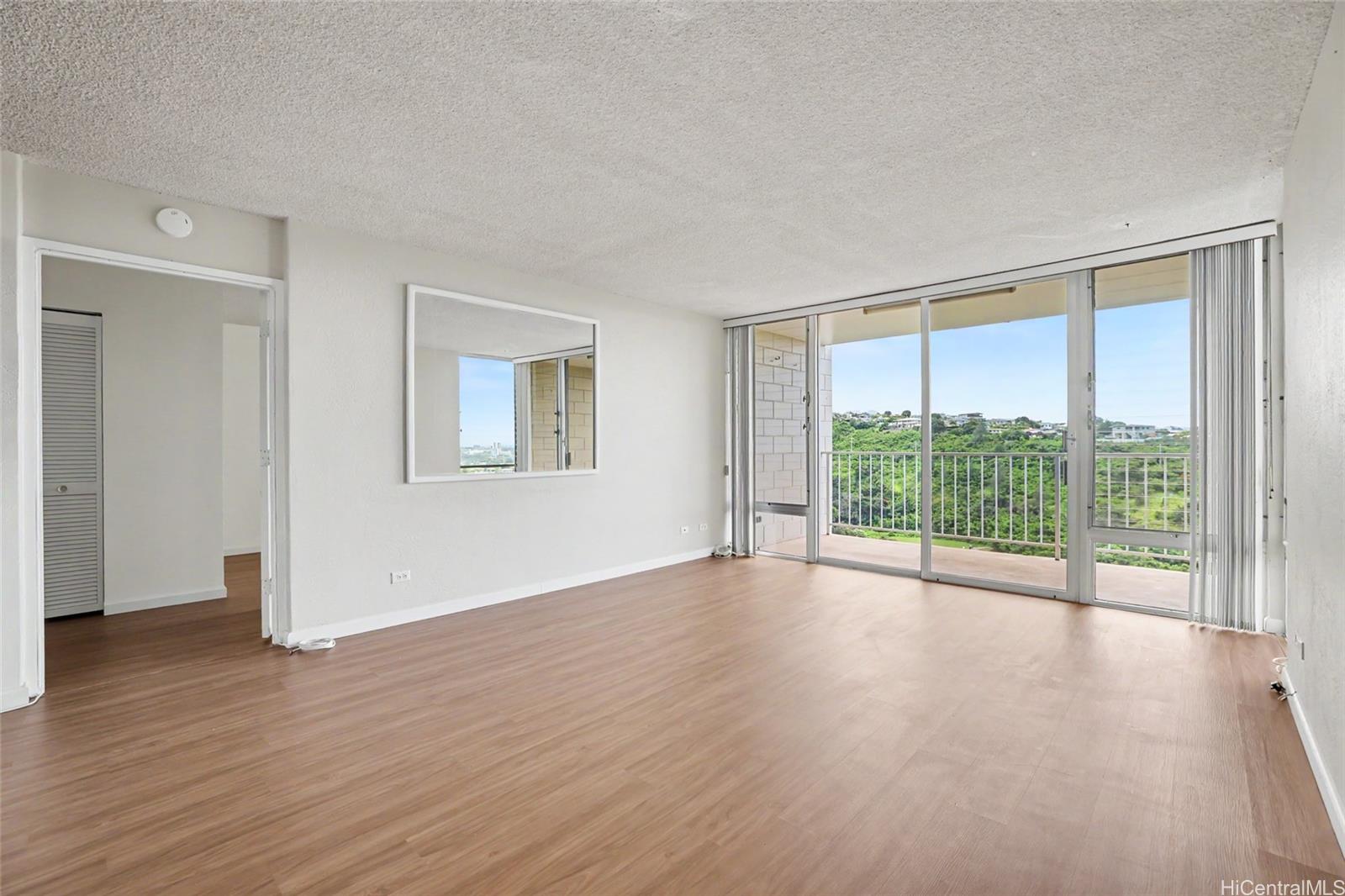 Colonnade on the Greens condo # 2-903, Aiea, Hawaii - photo 23 of 25