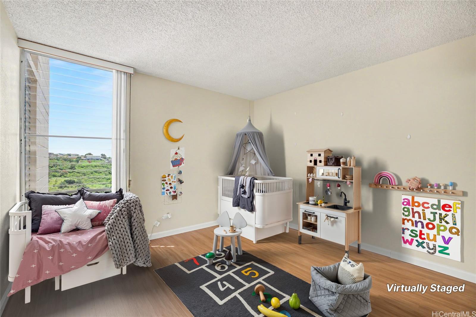 Colonnade on the Greens condo # 2-903, Aiea, Hawaii - photo 8 of 25