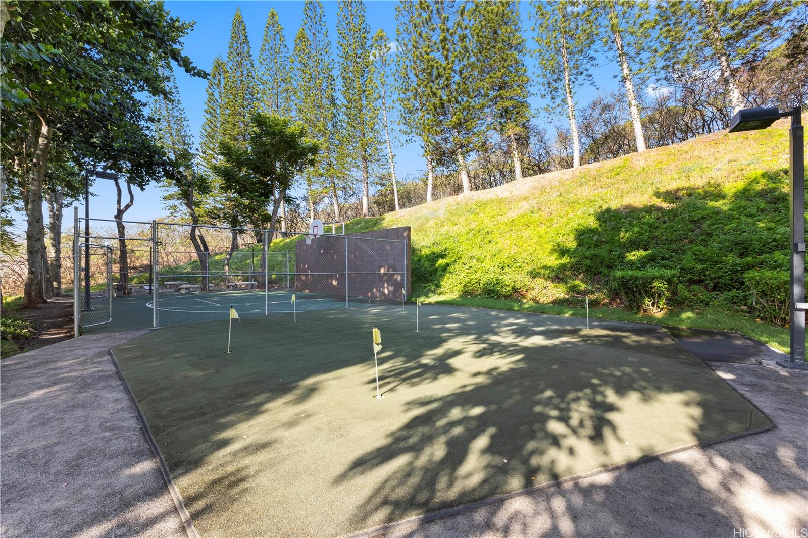 Colonnade on the Greens condo # 3-1103, Aiea, Hawaii - photo 24 of 25