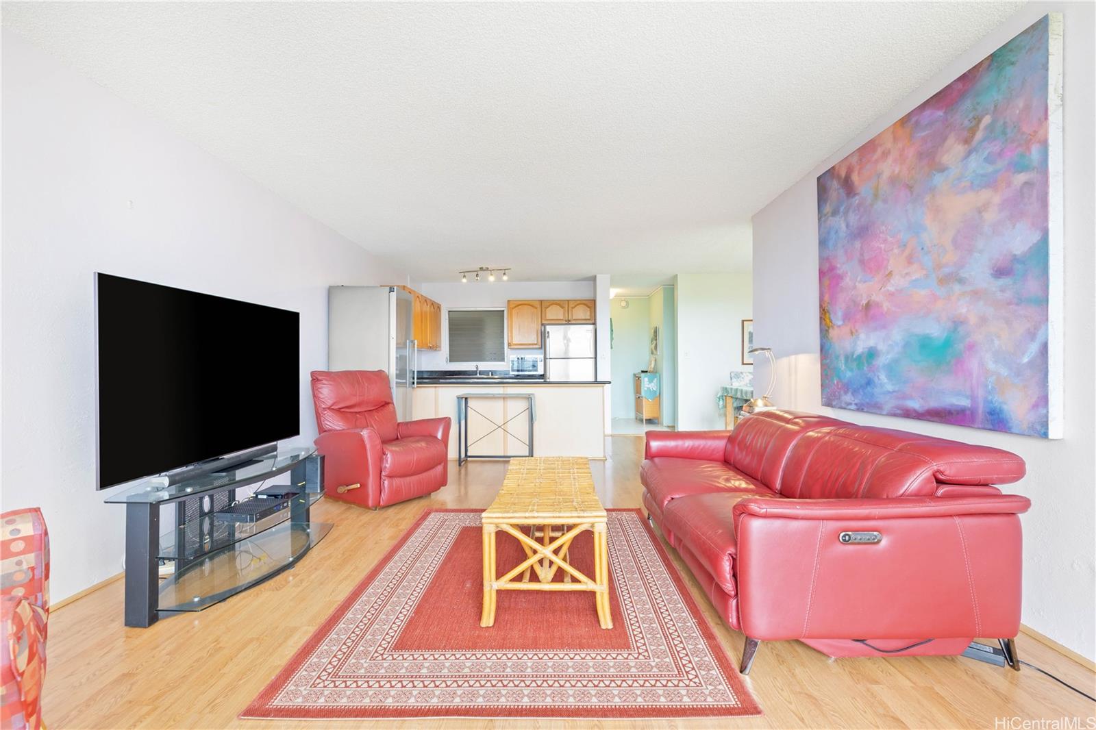 Colonnade on the Greens condo # 4301, Aiea, Hawaii - photo 2 of 25